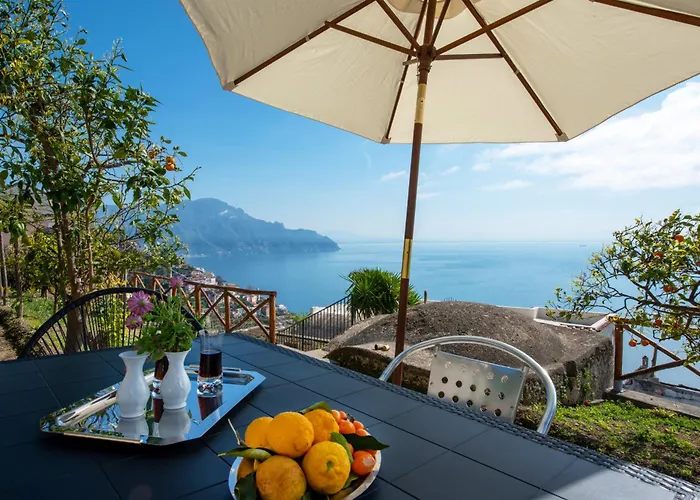 Casa Famuli, 200 Stairs From The Road By Wonder Tour Amalfi