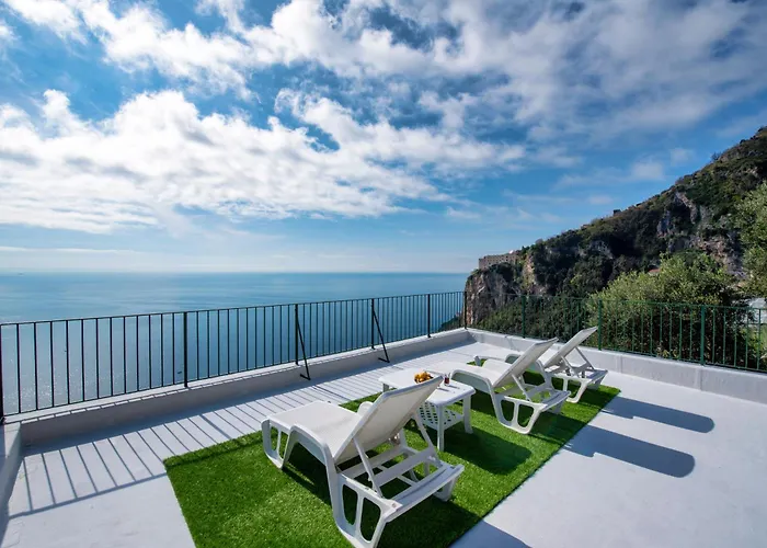 Apartamento Casa Famuli, 200 Stairs From The Road By Wonder Tour *