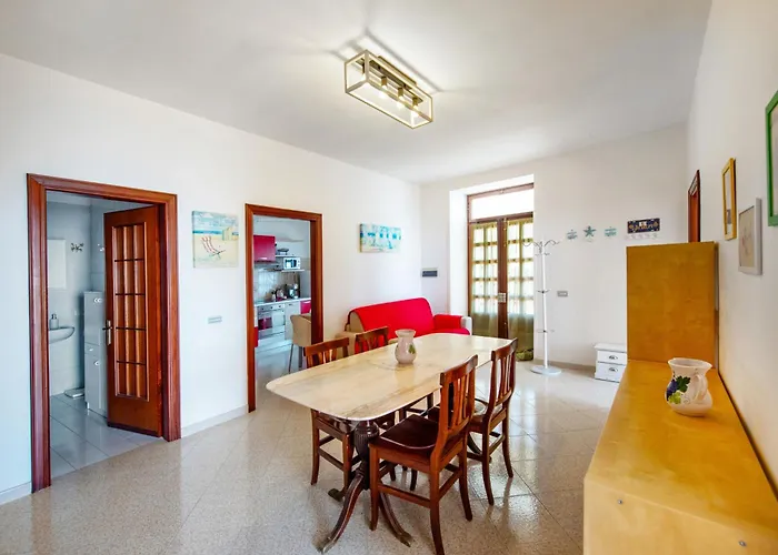 Casa Famuli, 200 Stairs From The Road By Wonder Tour Apartamento Amalfi