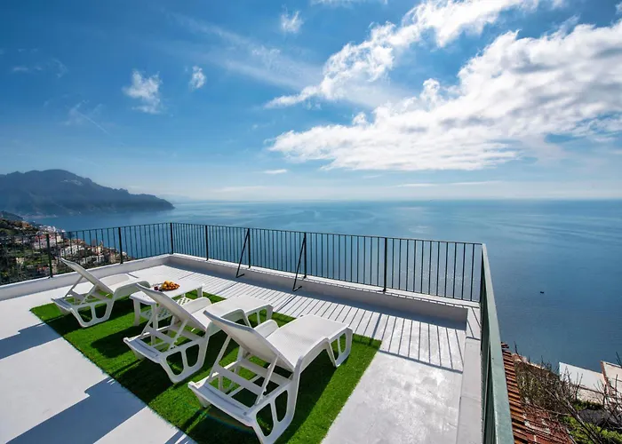 Casa Famuli, 200 Stairs From The Road By Wonder Tour *