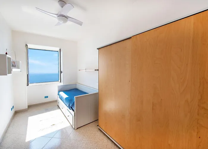 Casa Famuli, 200 Stairs From The Road By Wonder Tour *